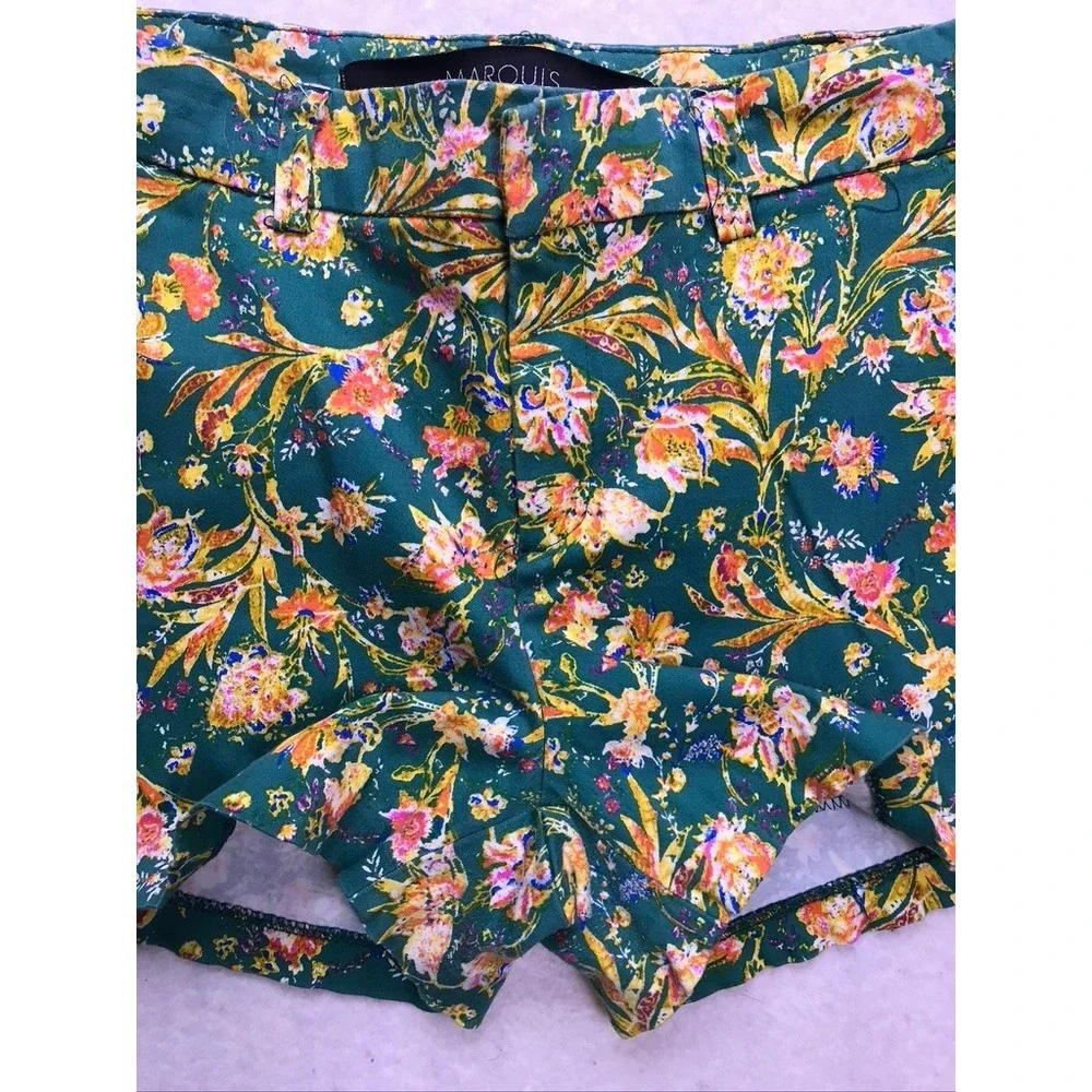 Marquis‎ Floral Shorts Womens 4 Green Excellent Tropical Botanical Stretch